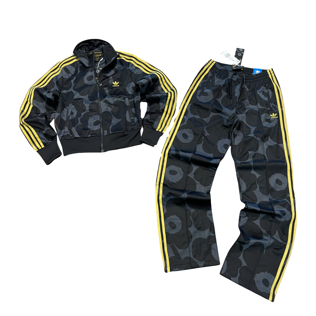 Black and gold adidas tracksuit shop womens