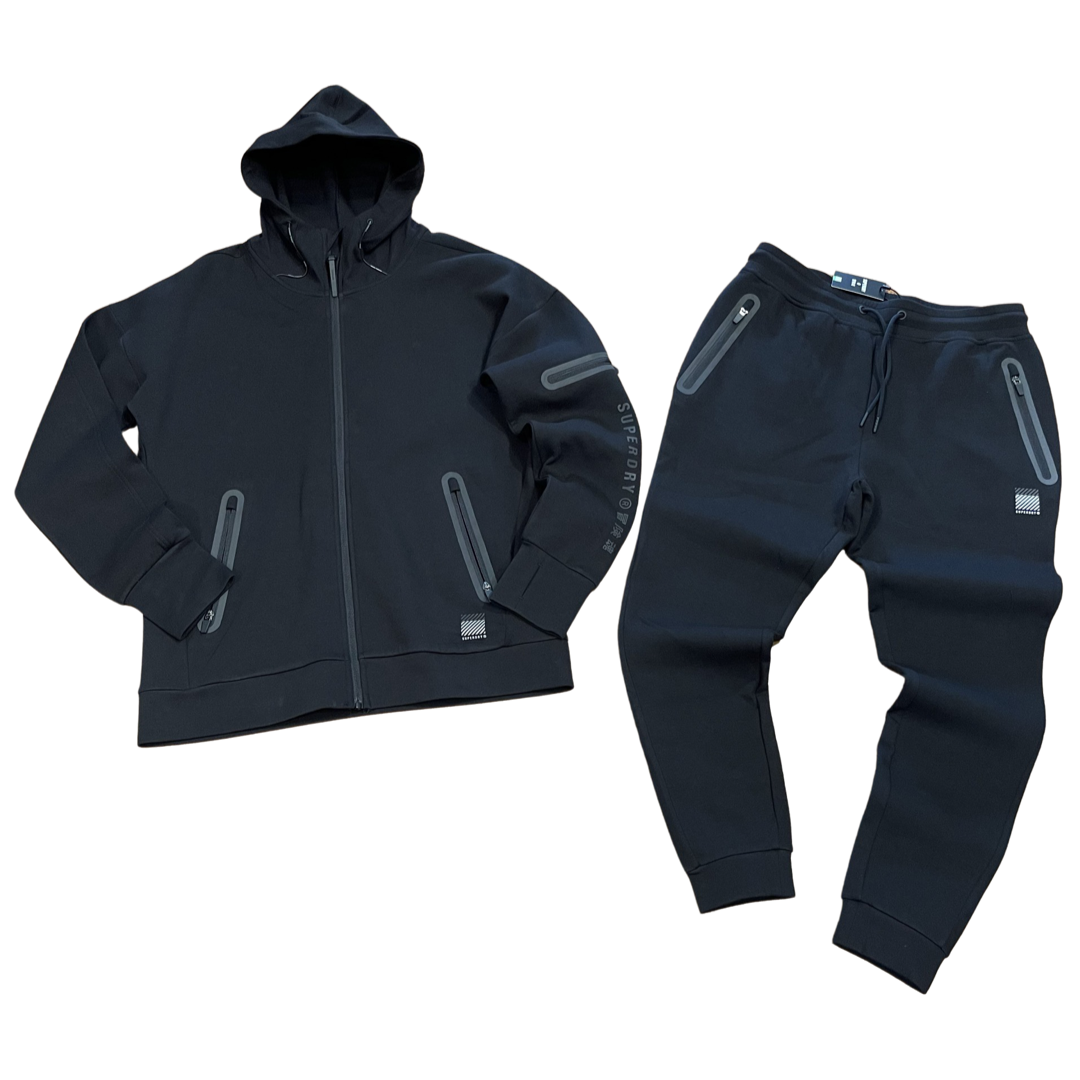 Superdry sweat online suit mens