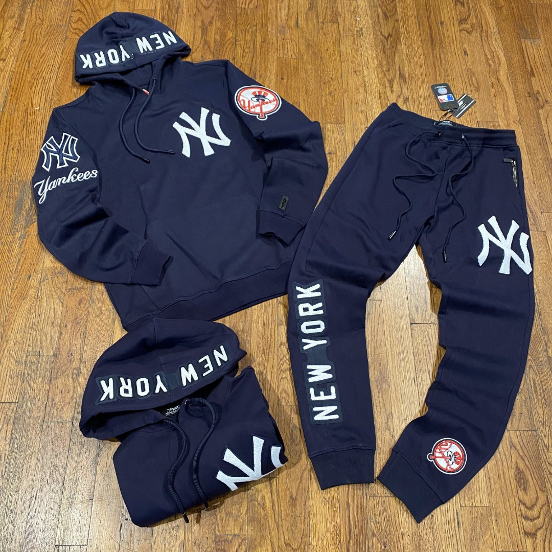 Pro Standard Luxury Athletic Collection Mash Up Jacket New York Yankees Men’s-NAVY White M