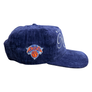 NEW ERA NEW YORK KNICKS TEAM SCRIPT PRE-CURVED CORDUROY SNAPBACK -NAVY WHITE