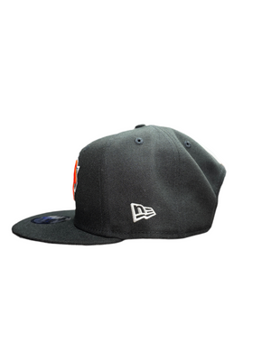 NEW ERA 950 SNAPBACK -CLASSIC LOGO -BLACK ORANGE