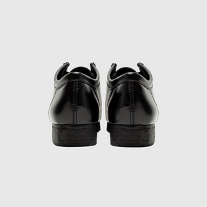 Clark’s WALLABEE BOOT LOW Men’s - BLACK HI SHINE LEATHER