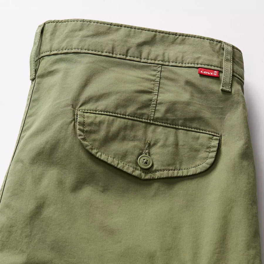 Levis Strauss & Co CARRIER CARGO SHORTS Men’s -GREEN