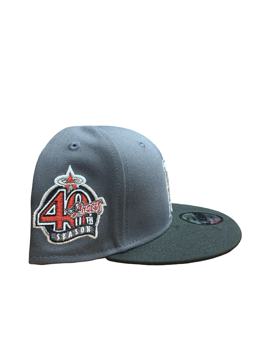 NEW ERA 950 SNAPBACK -LOS ANGELES ANGELS/GREY BLACK
