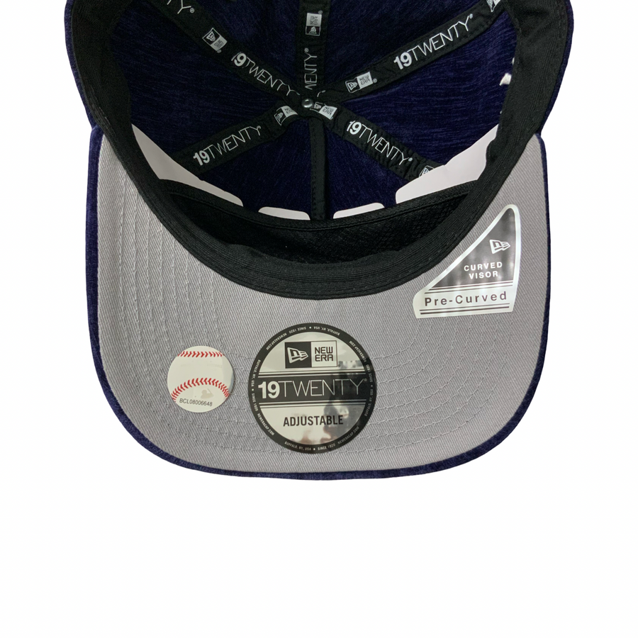 NEW ERA NEW YORK KNICKS TEAM SCRIPT PRE-CURVED CORDUROY SNAPBACK -NAVY WHITE