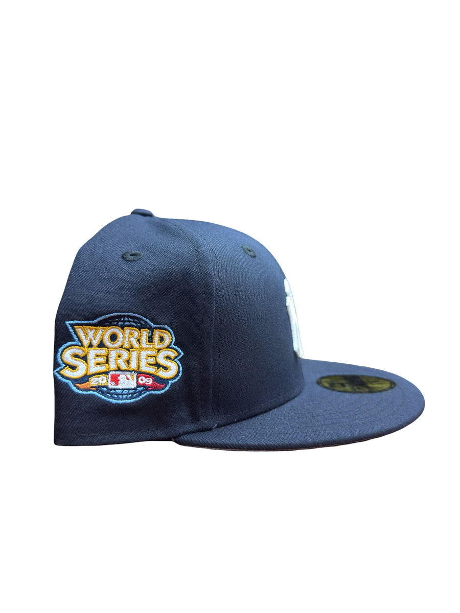 NEW ERA 5950 CUSTOM FITTED-NEW YORK YANKEE/NAVY  WHITE 2009