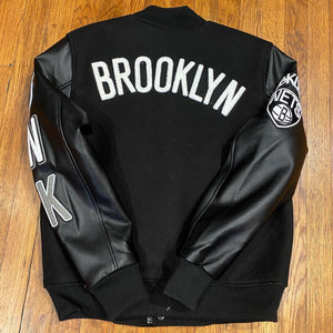Pro Standard LUXURY ATHLETIC COLLECTION JACKET BROOKLYN NETS-BLACK WHITE